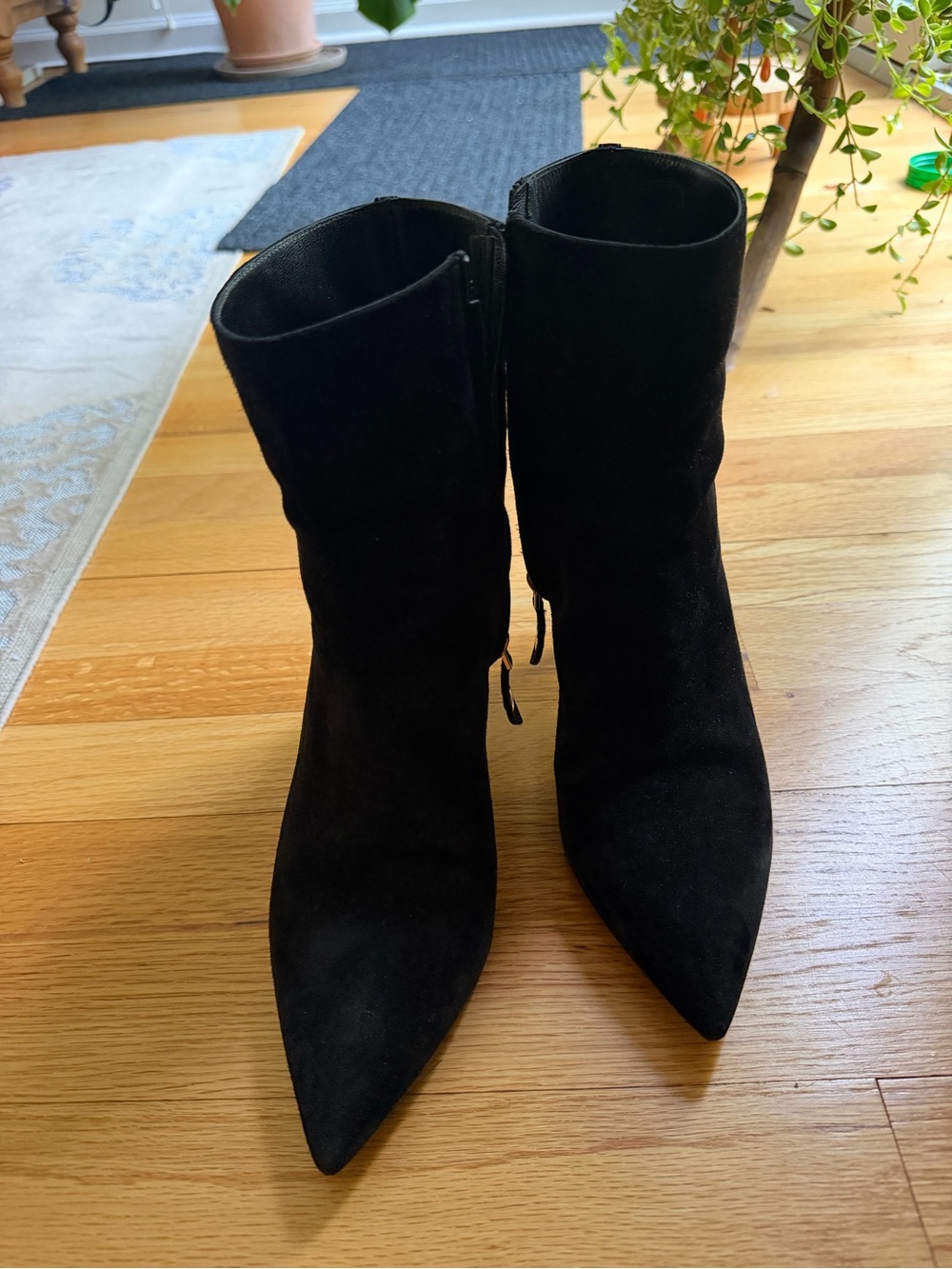 Louis Vuitton Womens Black Suede Pointed-Toe Mid-Calf Boots